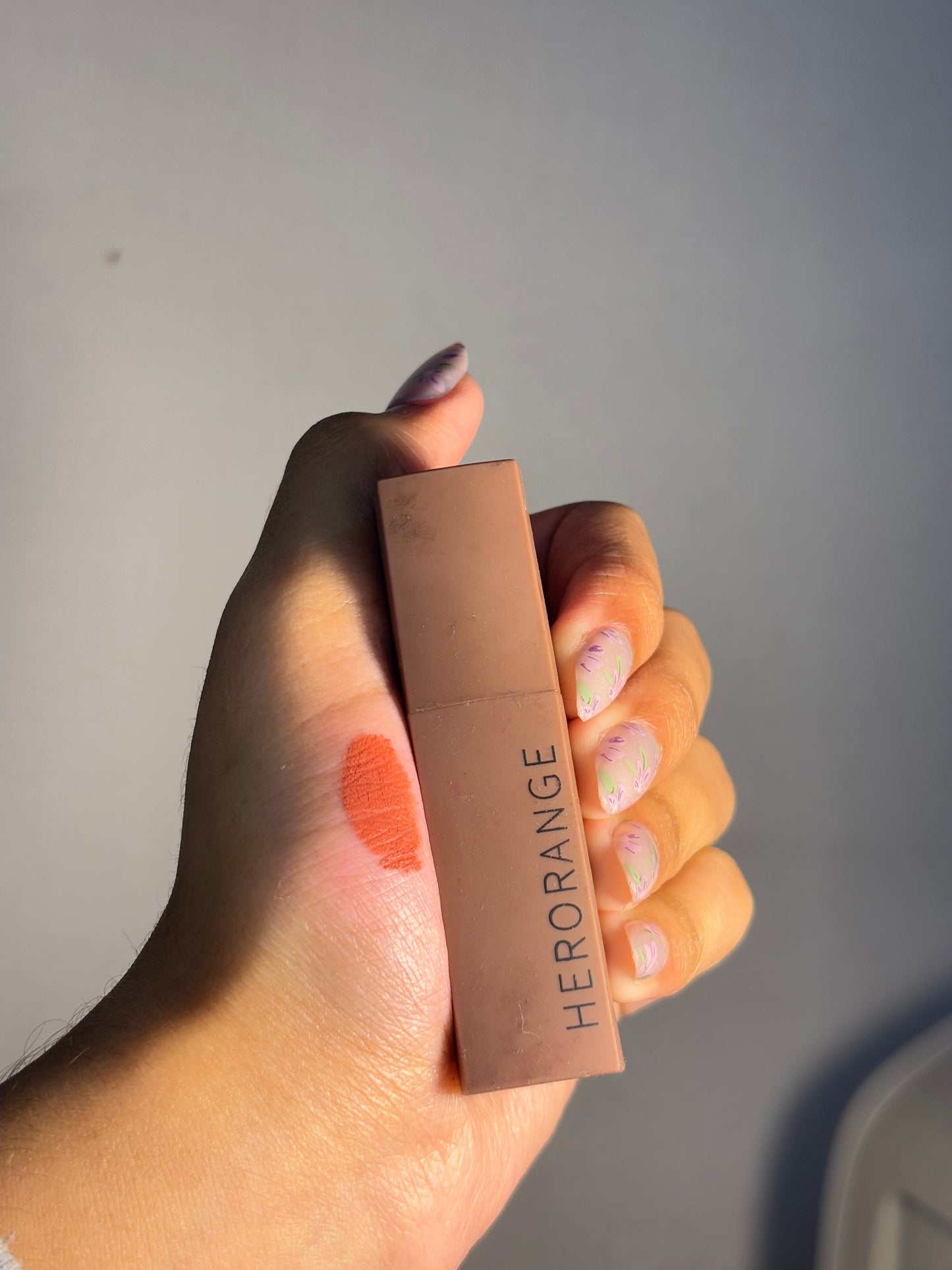 Liquid matte lipstick