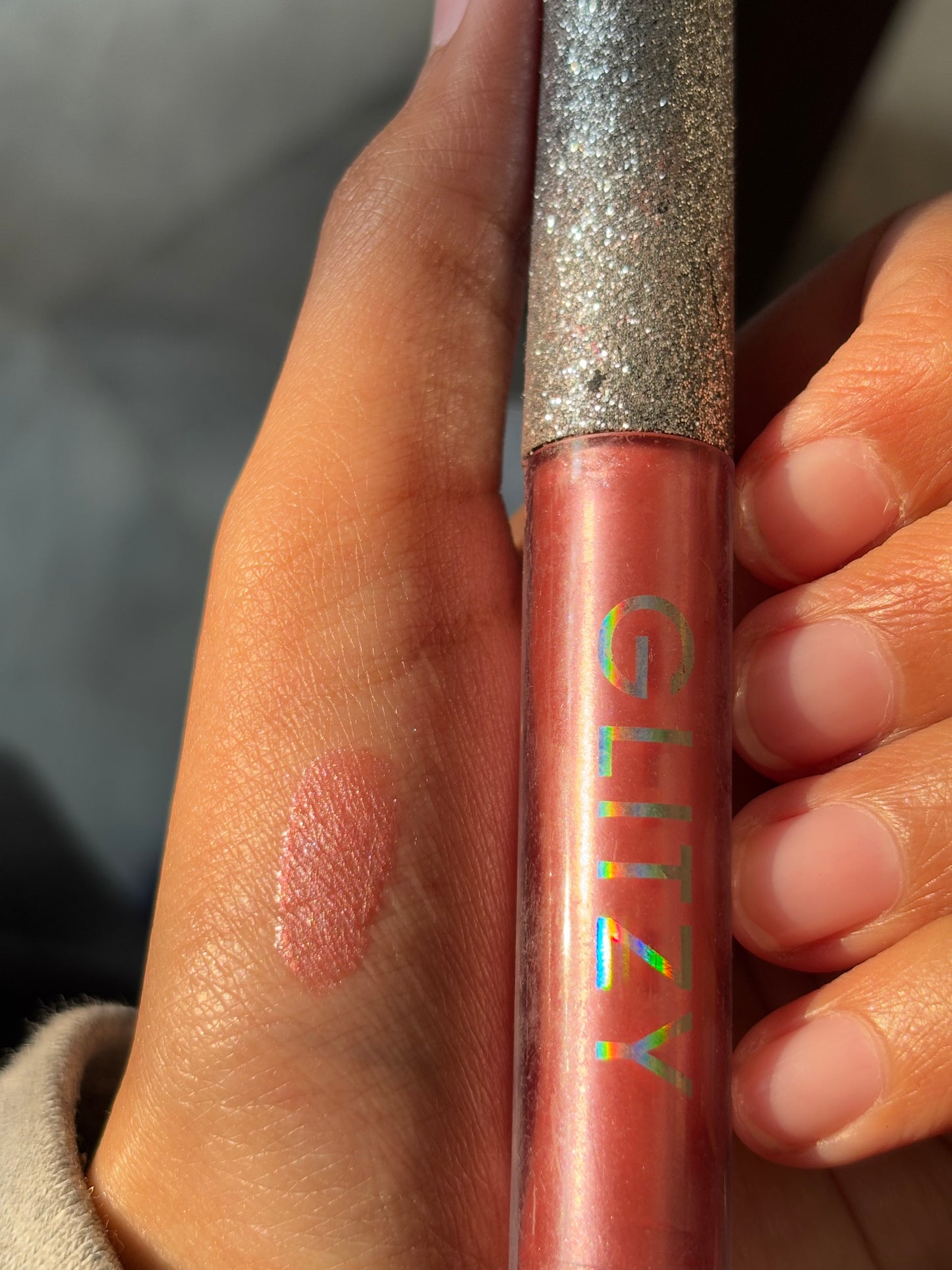 GLITZY Shinny Lipgloss