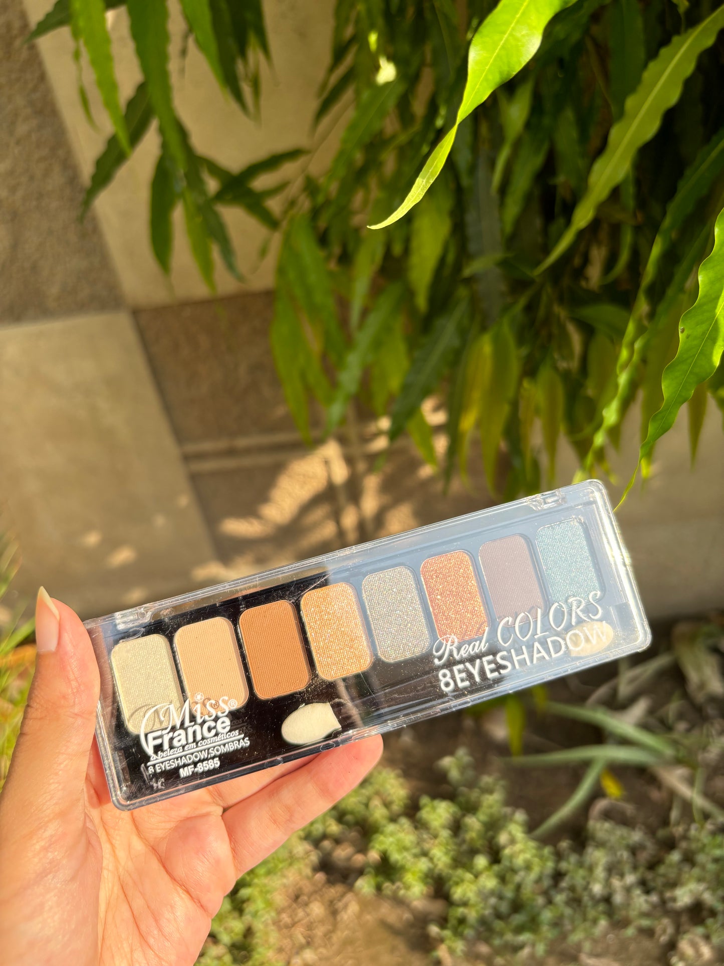 Real Colors Eyeshadow Palette