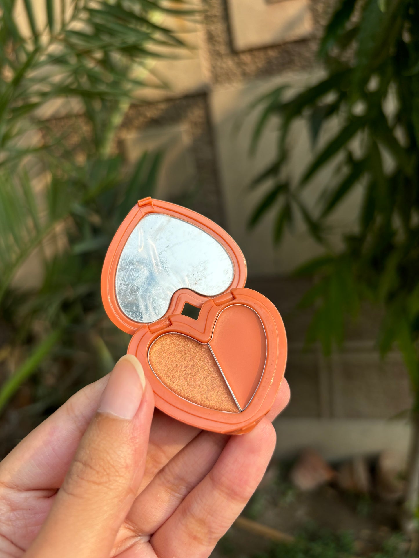 Mellish orange cream Blush & Highlighter