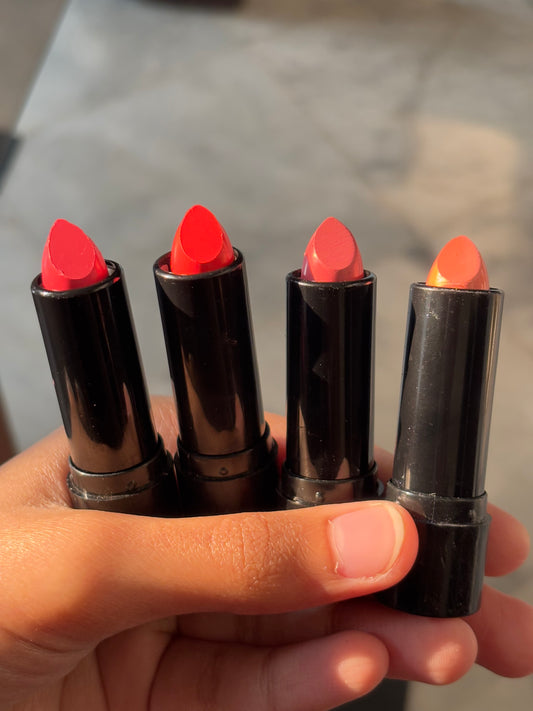 Set of 4 lipsticks