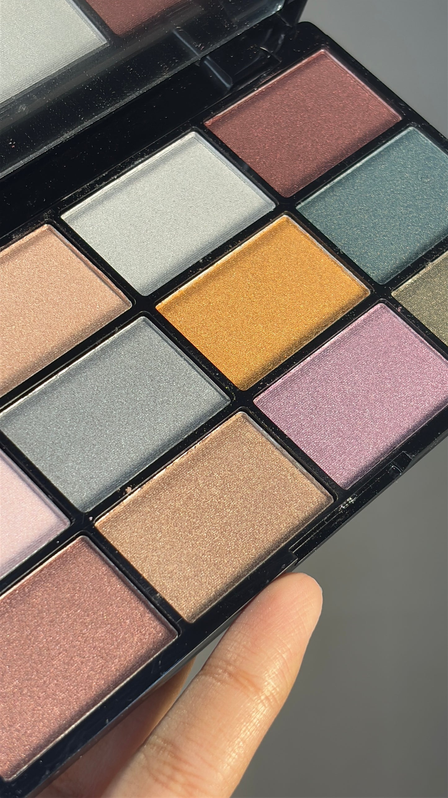 Eyeshadow Palette