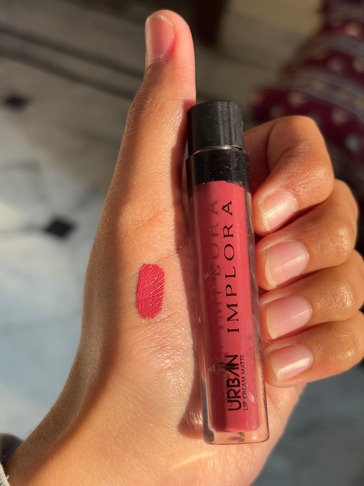 Liquid matte lipstick