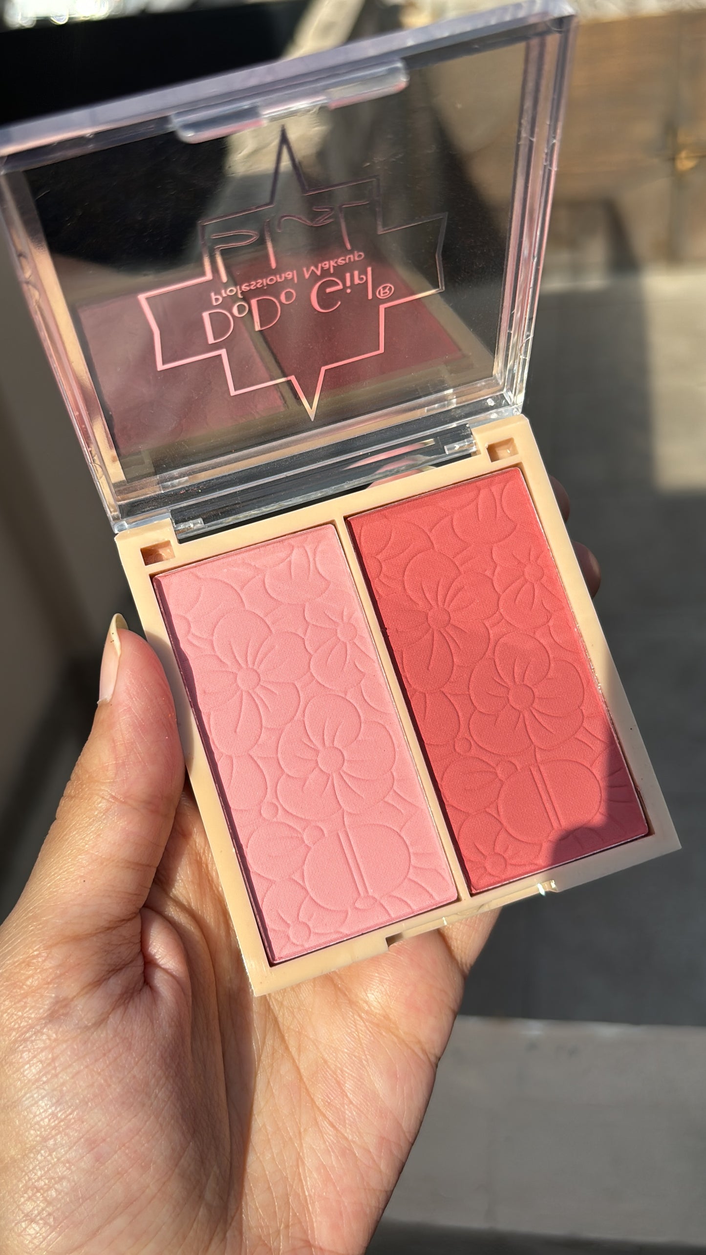 2 Color Blush Palette