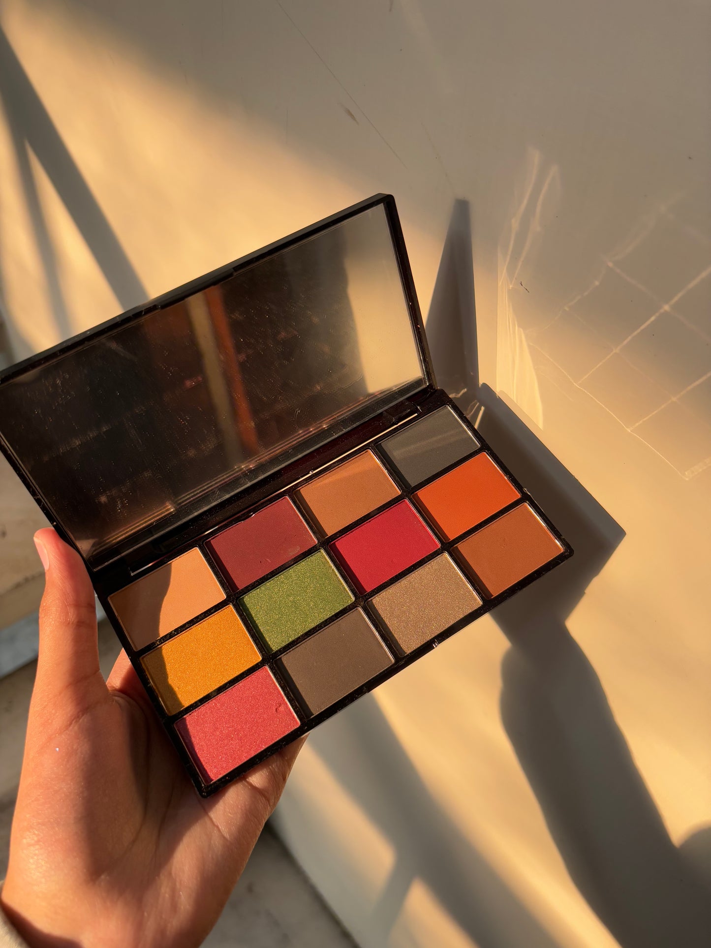 NYXX Eyeshadow palette