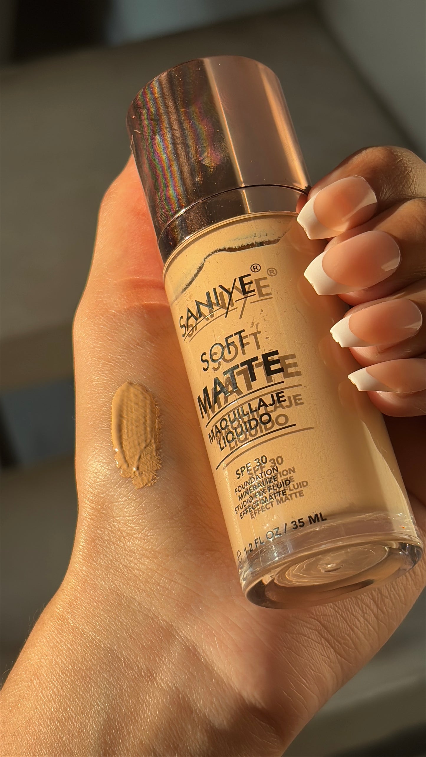 SANIYEE Soft Matte foundation