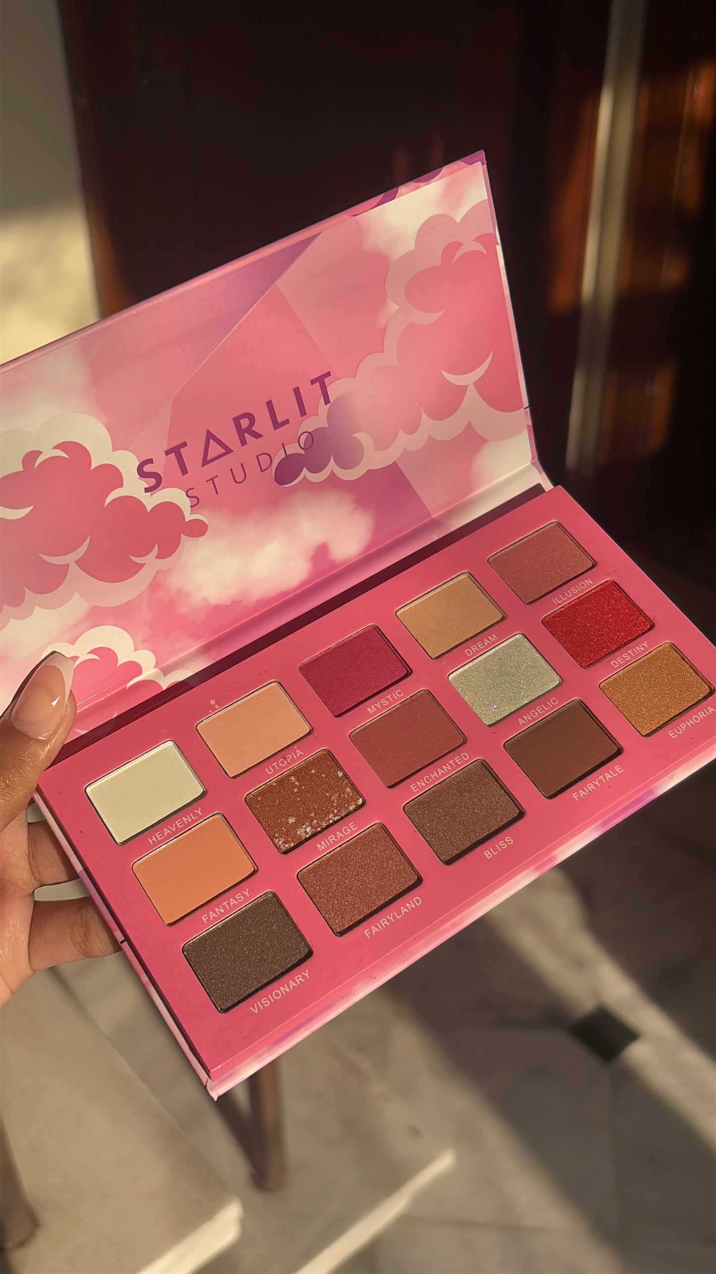 STARLIT STUDIO PINK Eyeshadow Palette